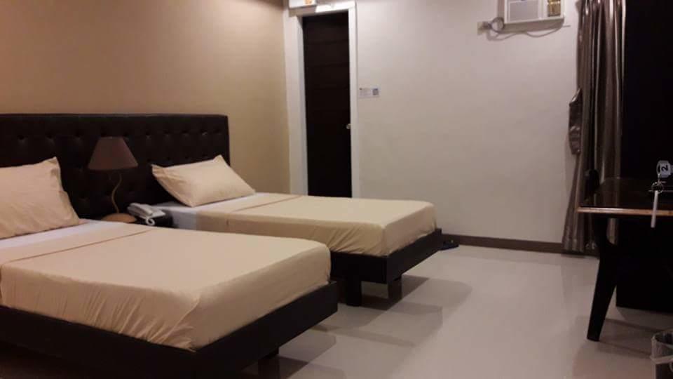Urbantel Hotel لوسينا المظهر الخارجي الصورة